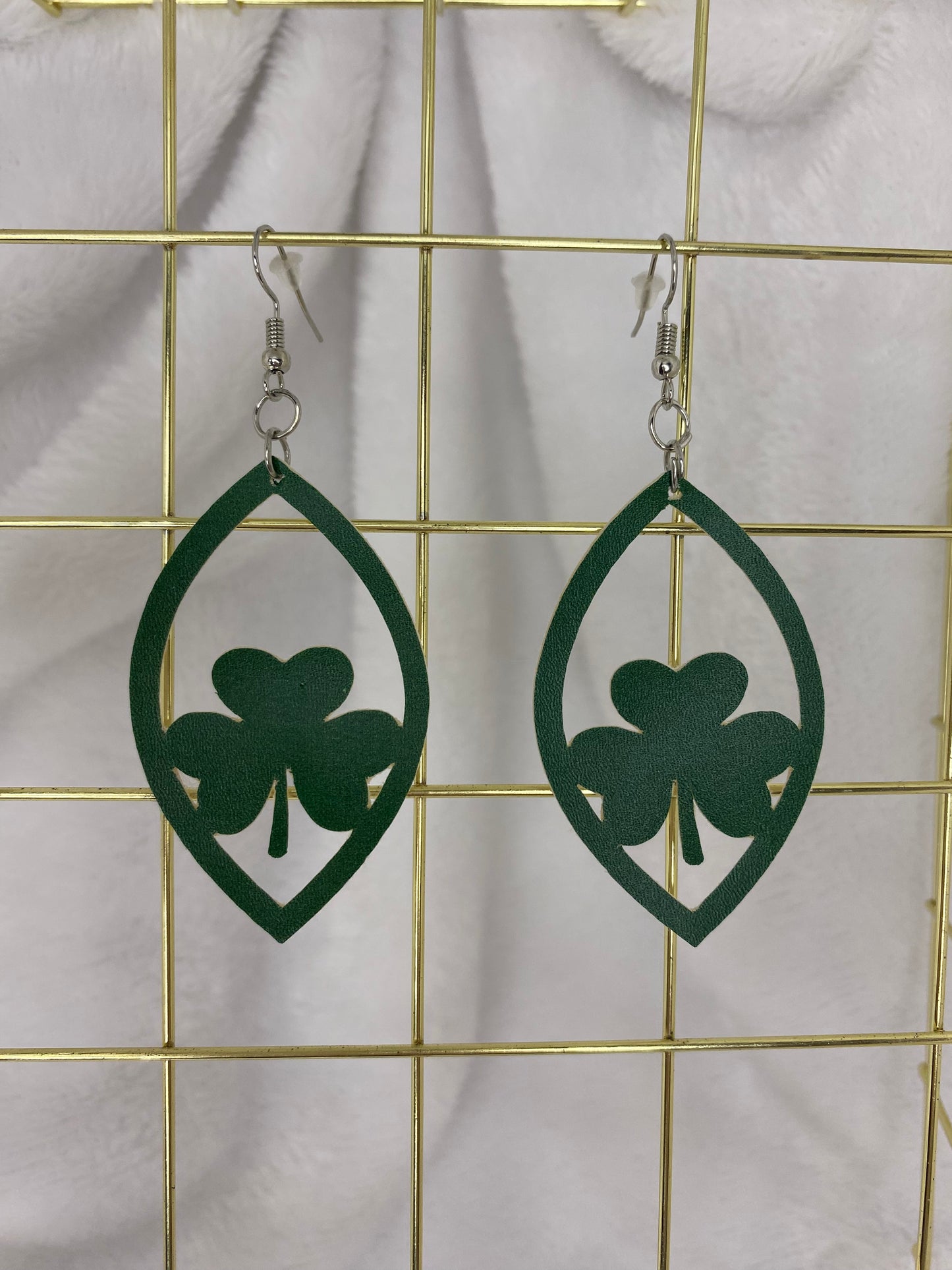 Green Faux Leather 3 Leaf Clover Teardrop Earrings- Plain