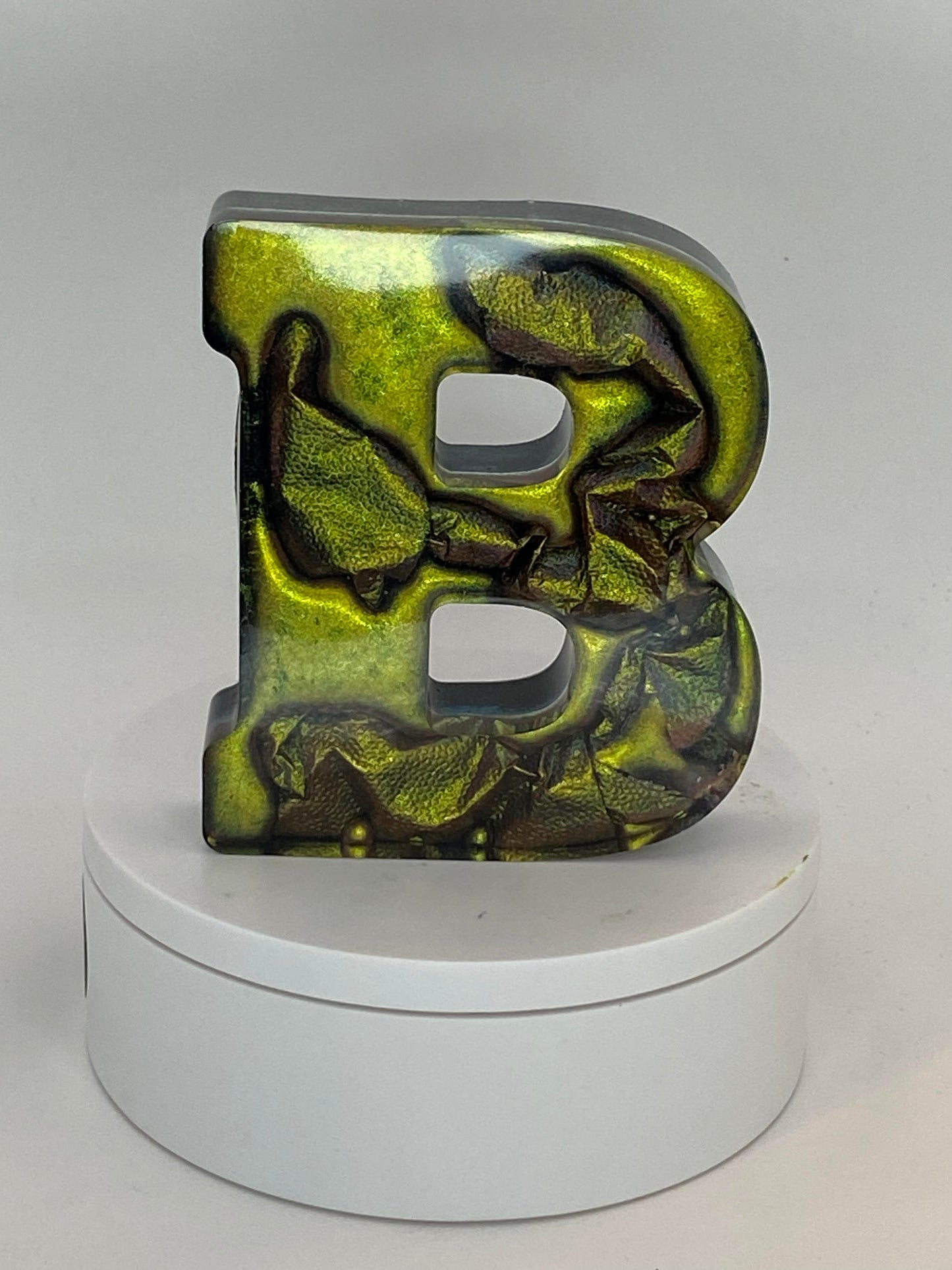 4 inch Resin Letters with Colorshift Mica Powders