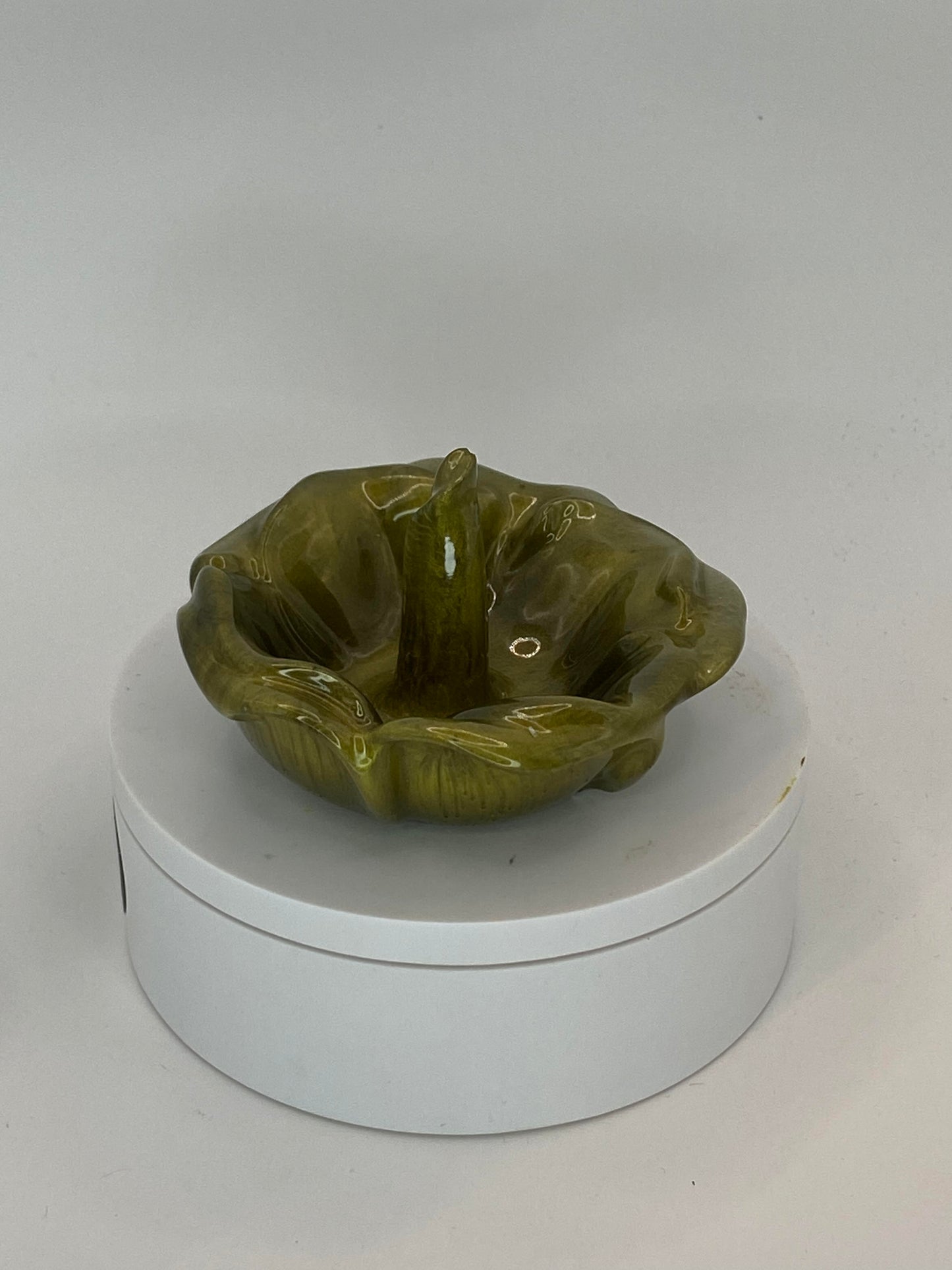 Rose Shape Ring Holder
