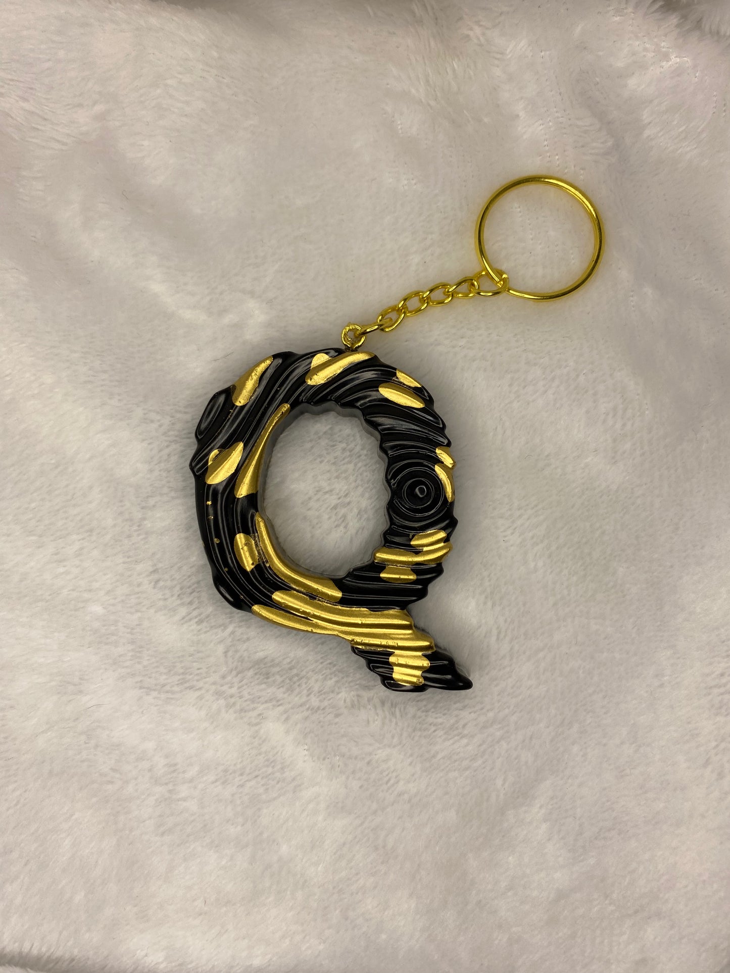 Black & Gold Ripple Letter Keychains