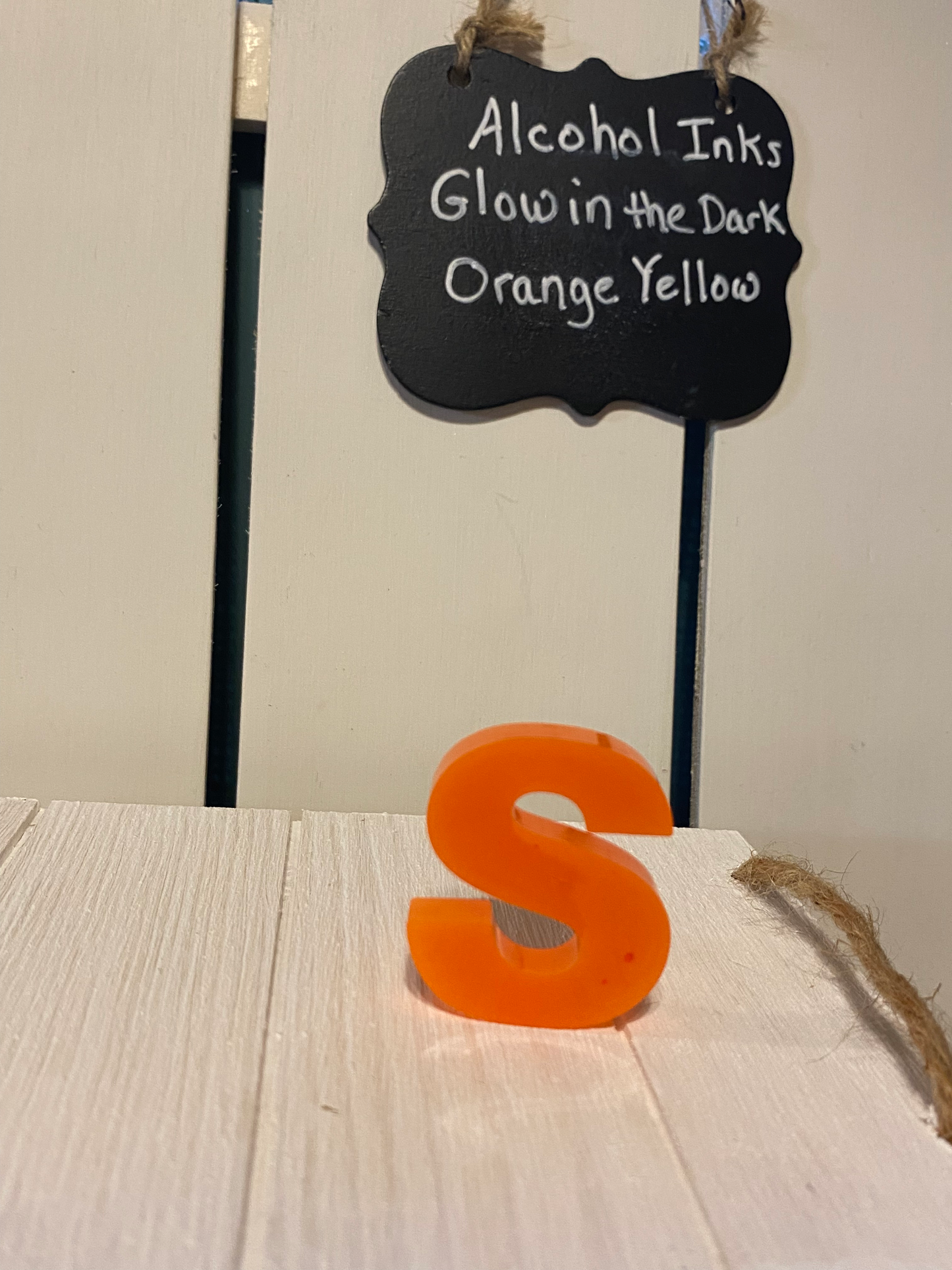 Basic Style Letters - Custom Resin Keychains
