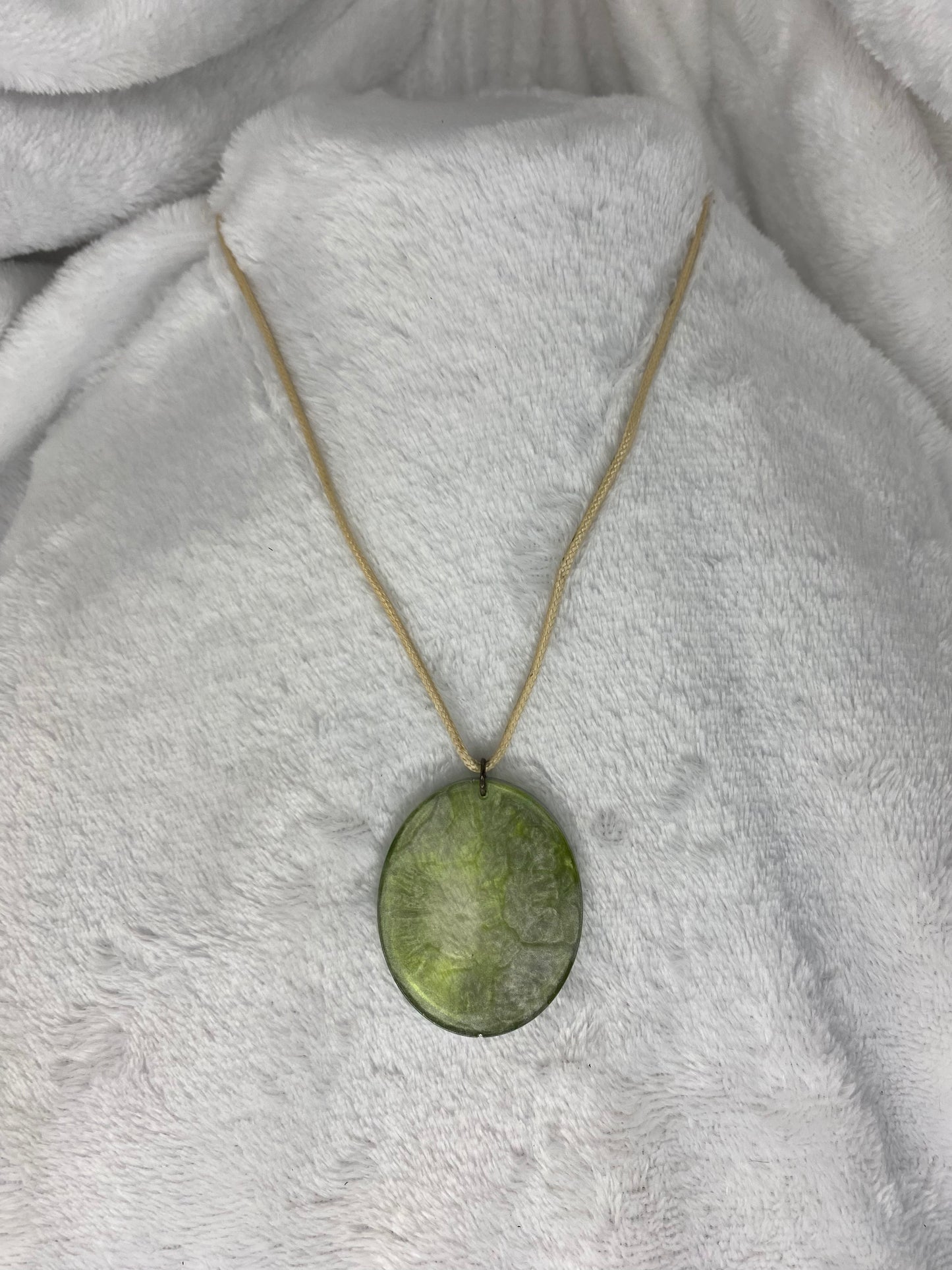 Green Shimmer Necklace