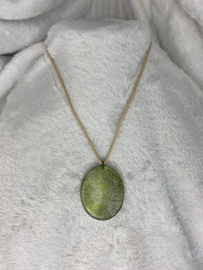 Green Shimmer Necklace