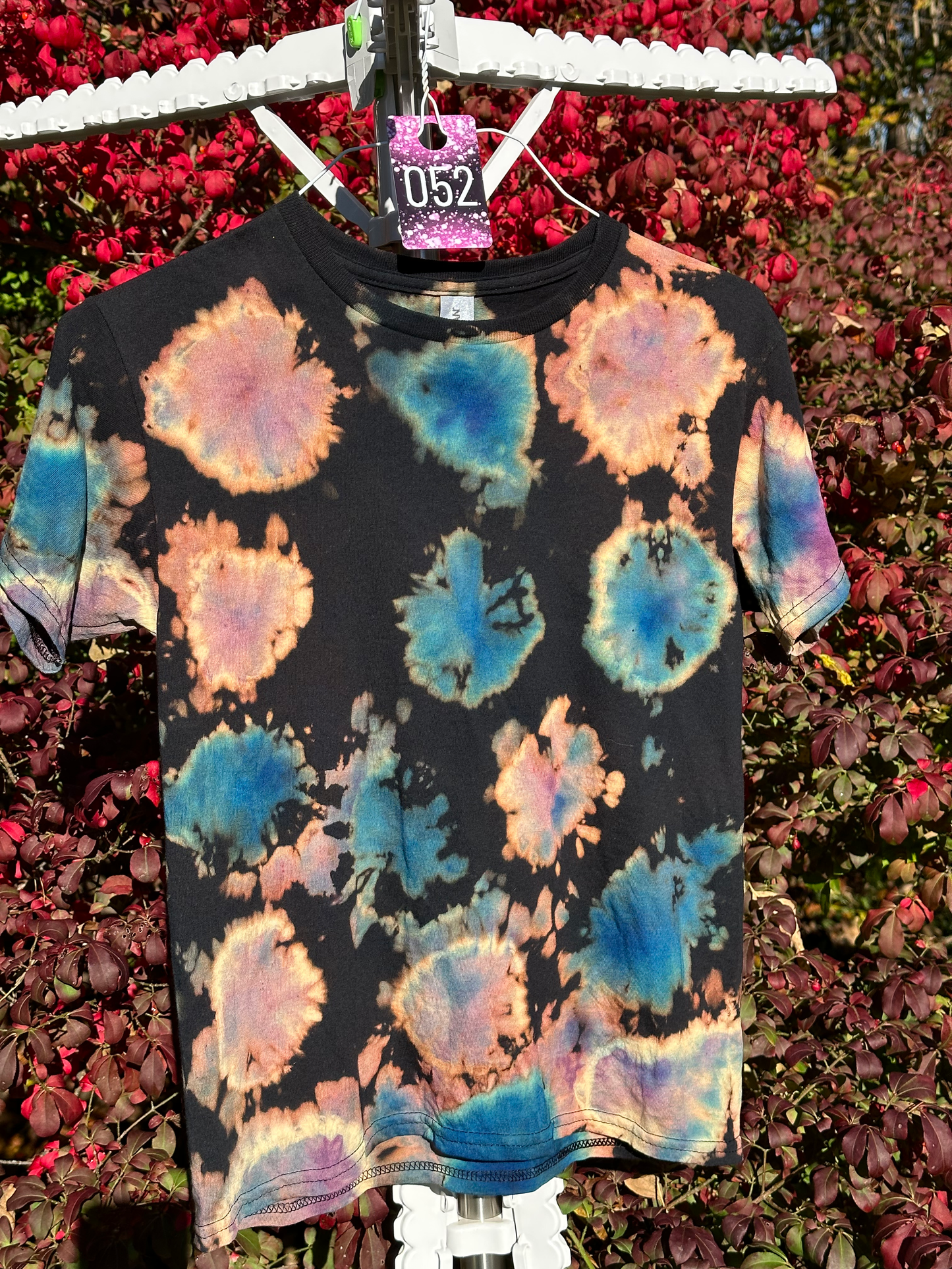 Youth Medium Reverse Tie Dye Tee Shirt