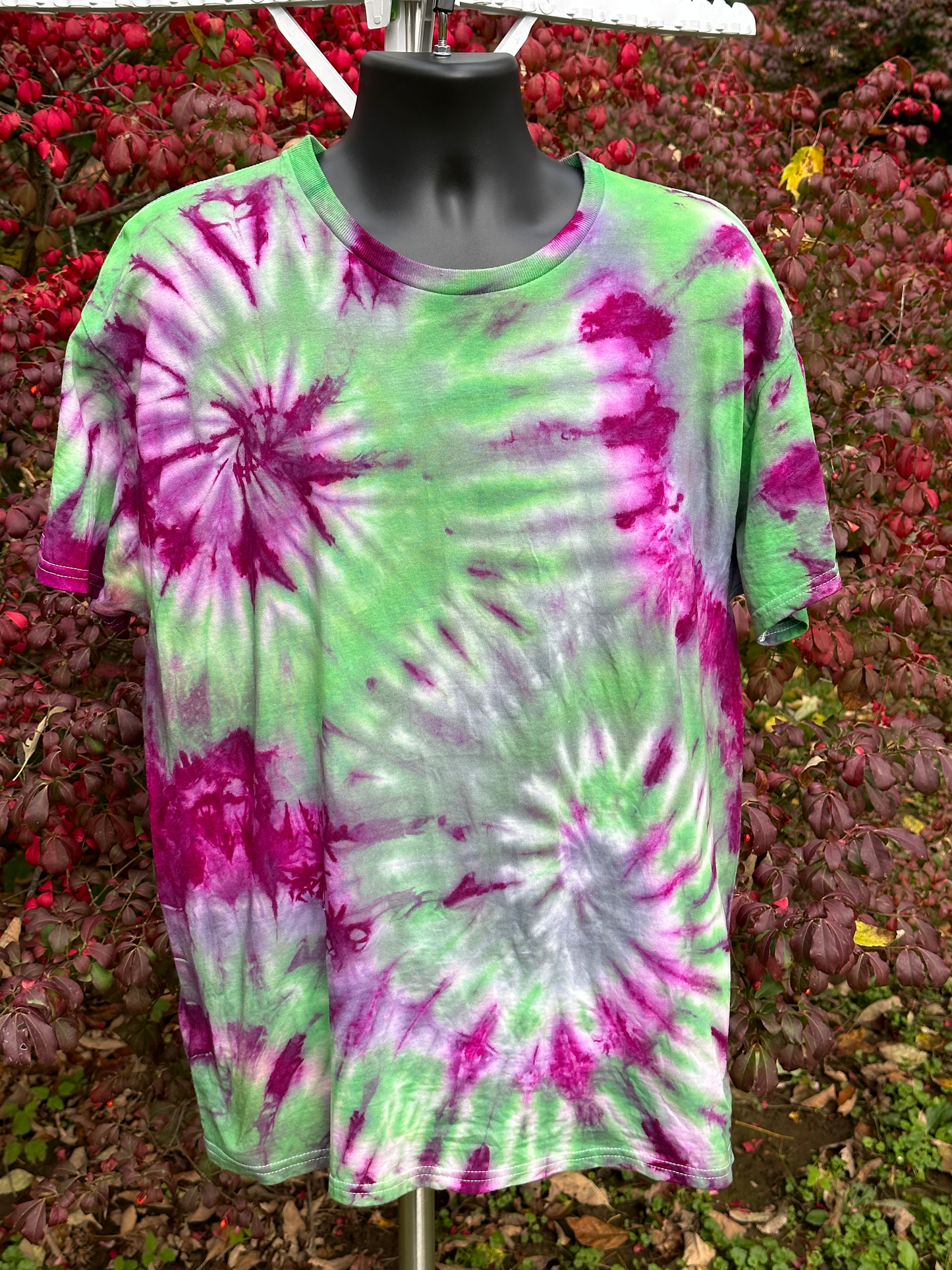 Extra Large Spiral Tie Dye Tee Shirt