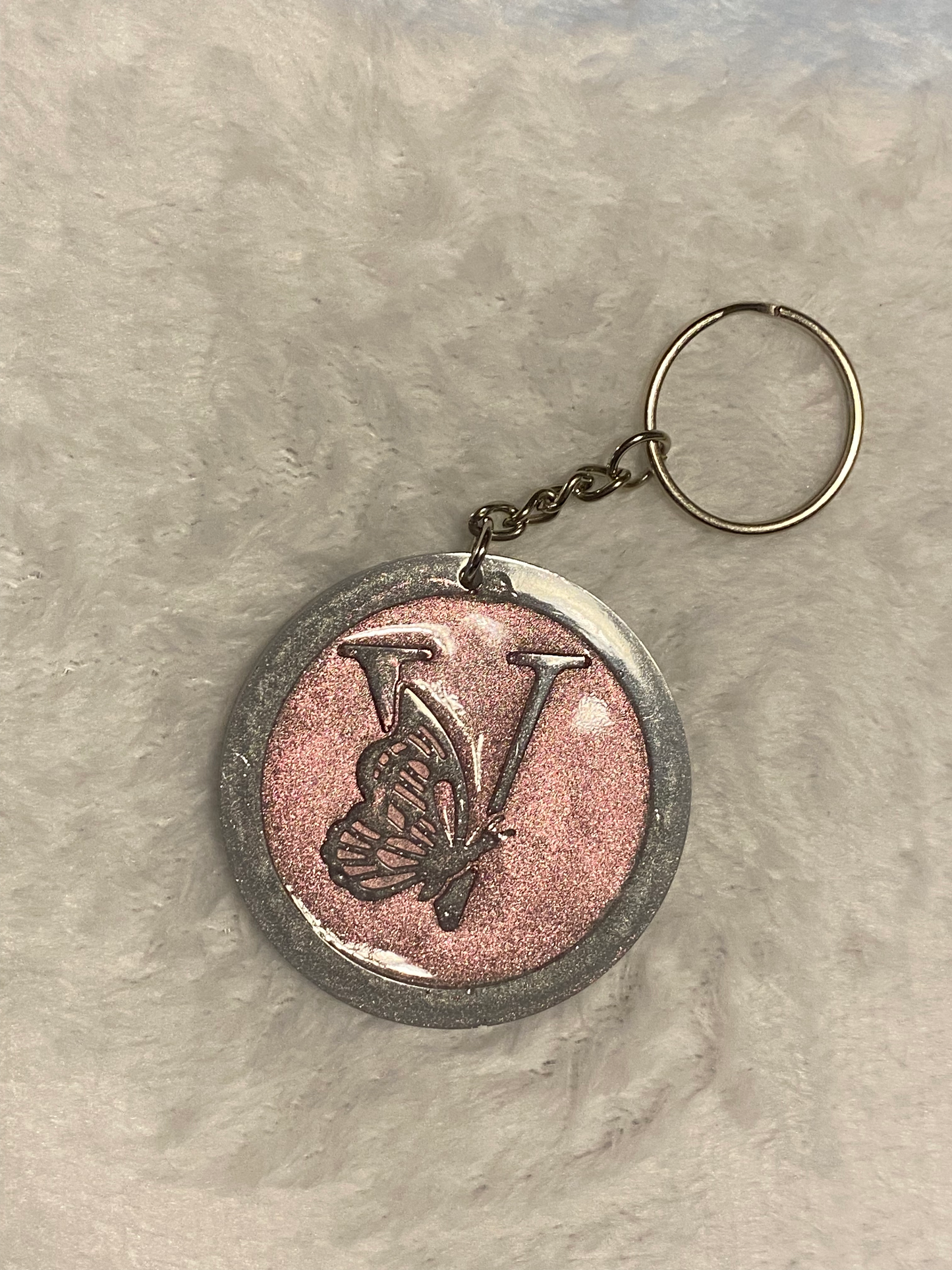 Round Letter/Symbol with Butterfly Keychains