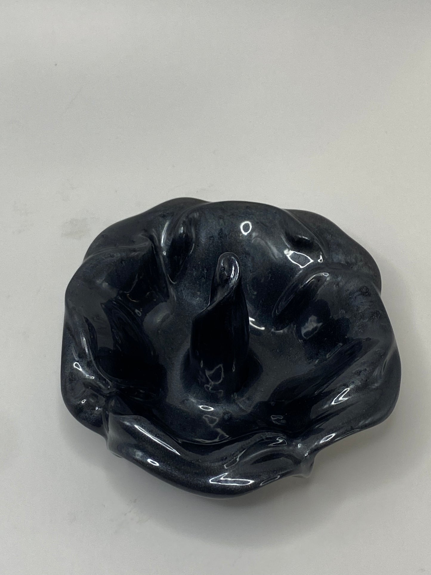 Rose Shape Ring Holder