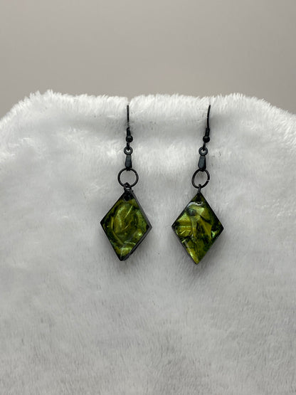 Colorshift Earrings Diamond Shaped