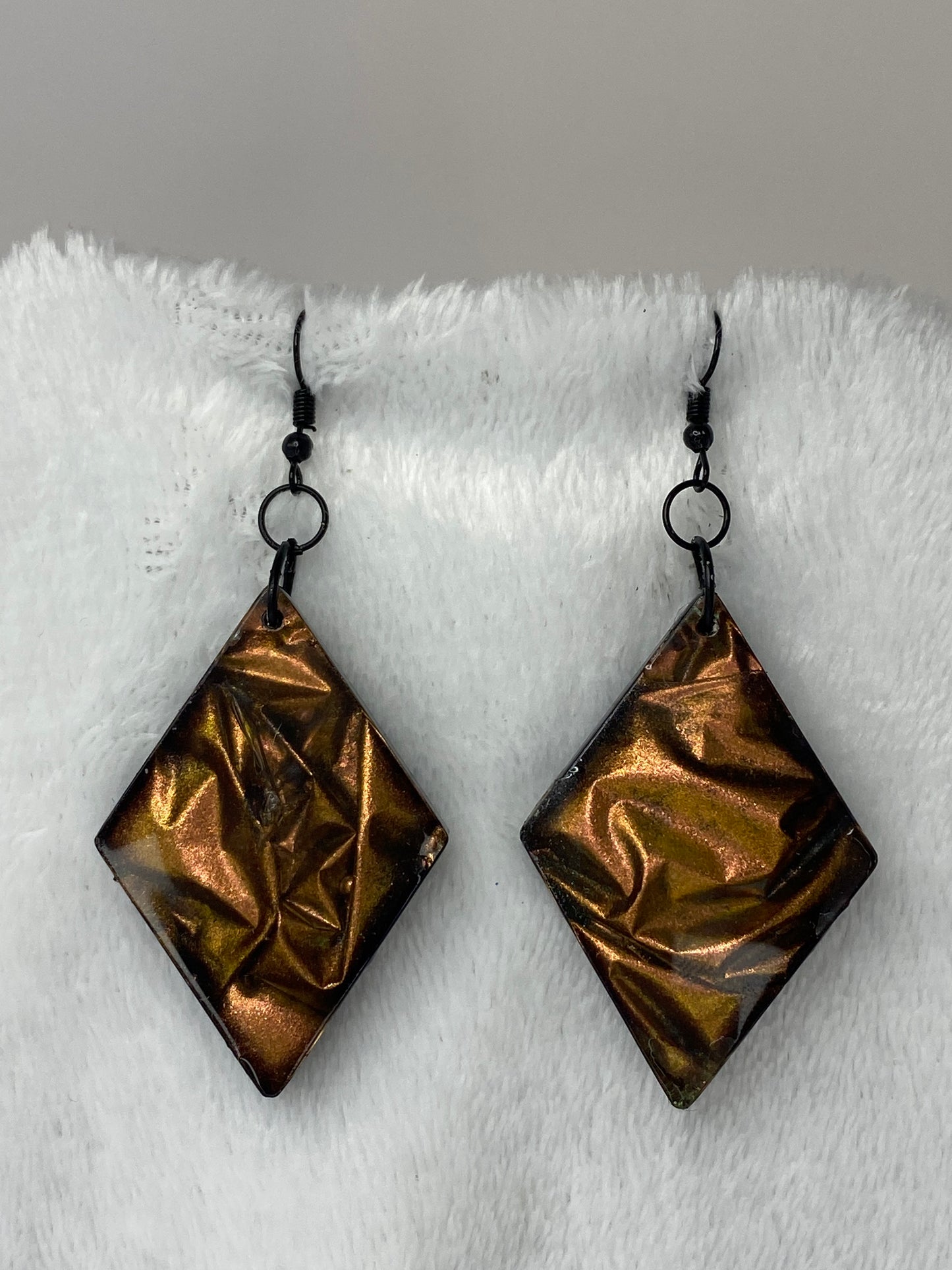 Colorshift Earrings Diamond Shaped