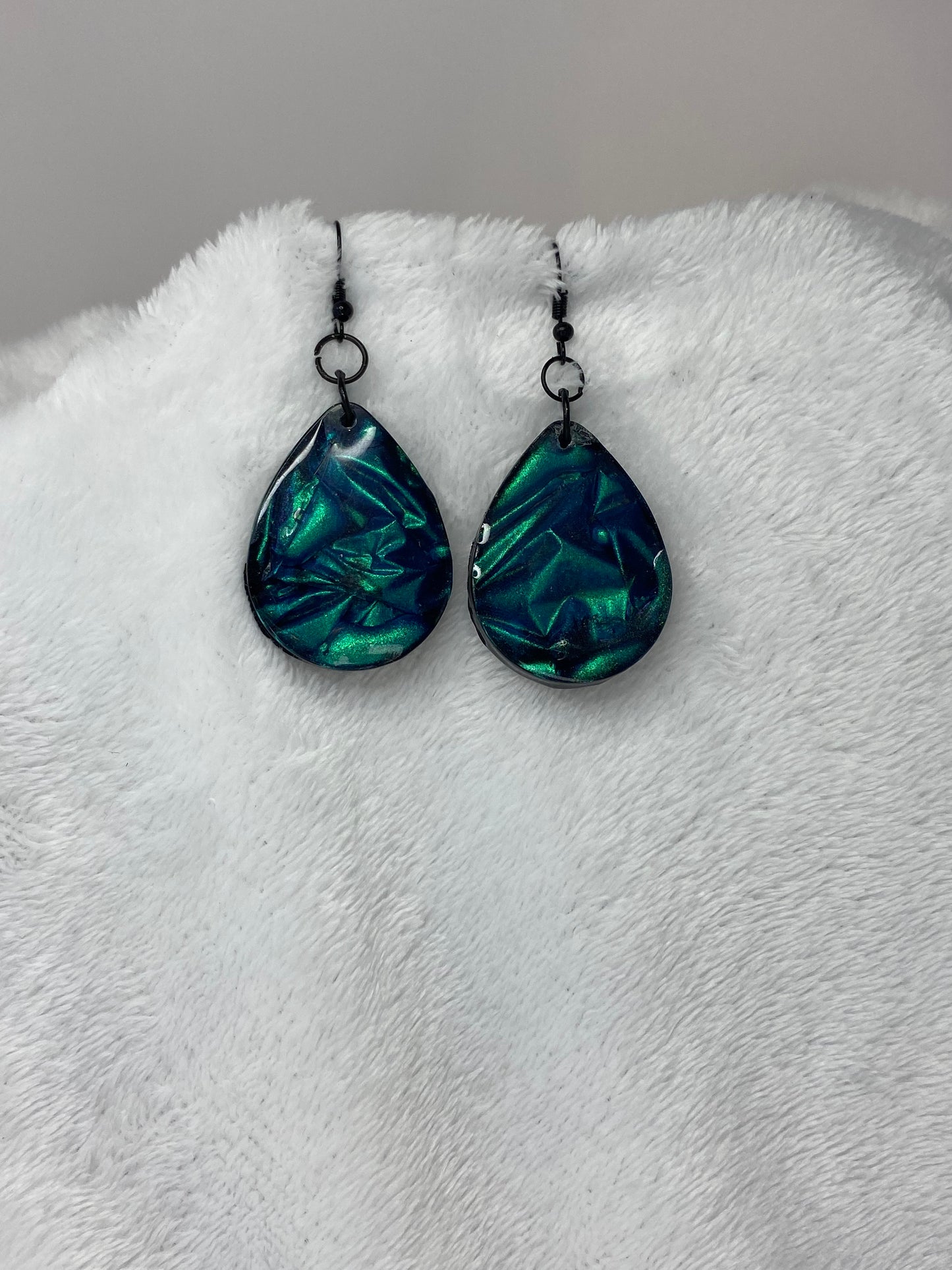 ColorShift Earrings Teardrop Shaped