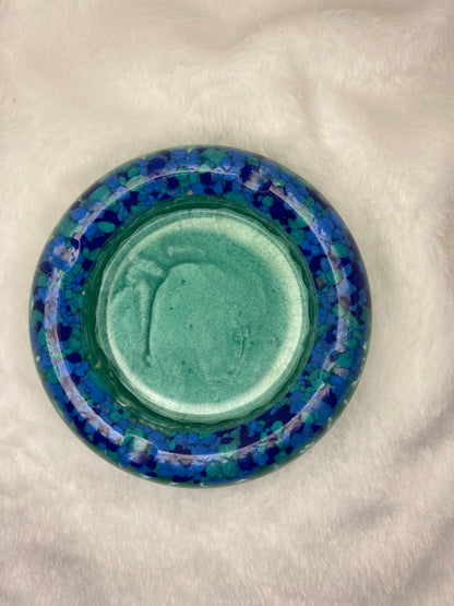 Aquamarine ashtray with Aquarium Pebbles